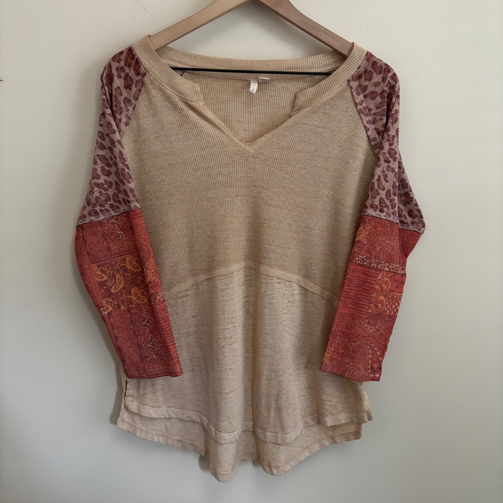 Cato Womens Medium Mixed Media Waffle Knit Top Leopard Paisley Raglan Sleeve